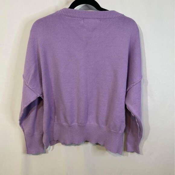 Woman’s raw seem lavender sweater. Blue velvet size small. New condition. Crew. - Picture 8 of 9